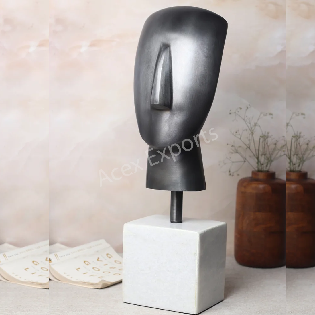 Marble Muse Visage In Black with White Marble