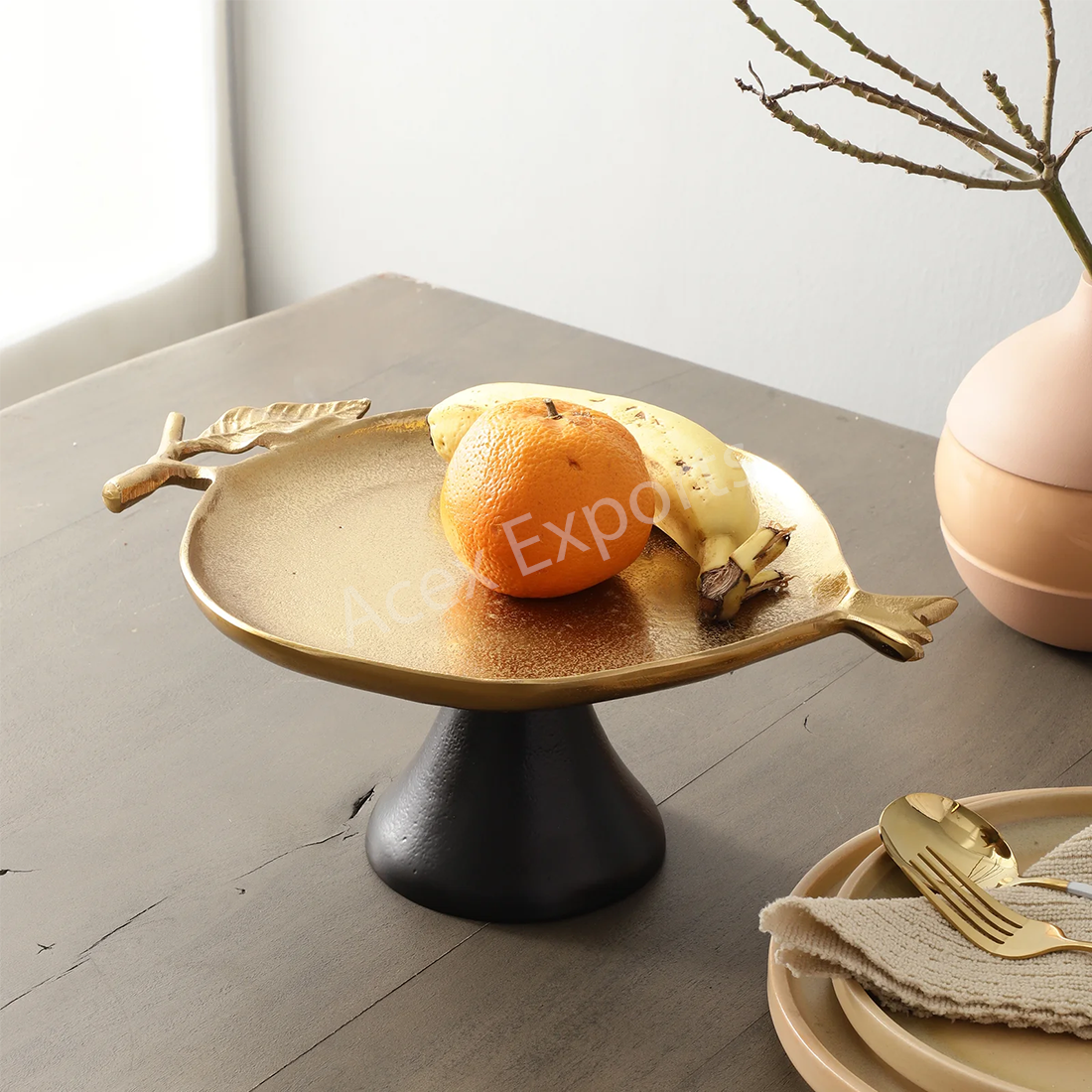 Pomegranate Metal Platter in Gold Black