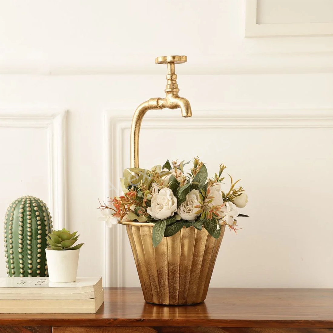 The Nal Planter Gold